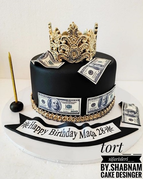 Crown With Dollar Cake
