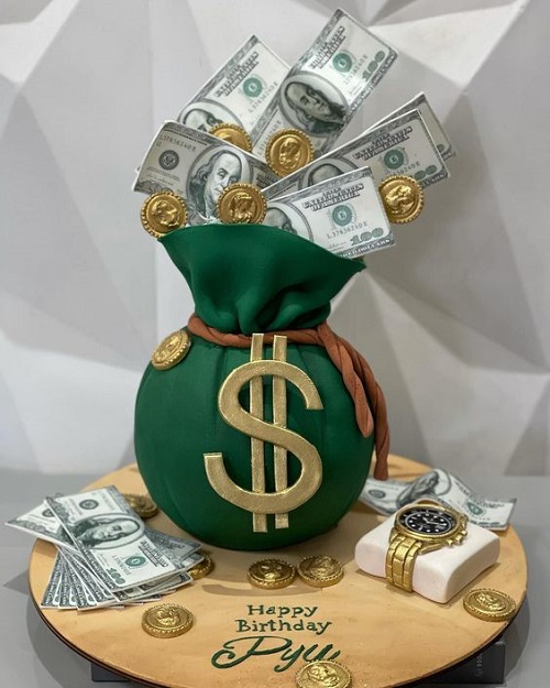 A Bag Full of Dollars Cake