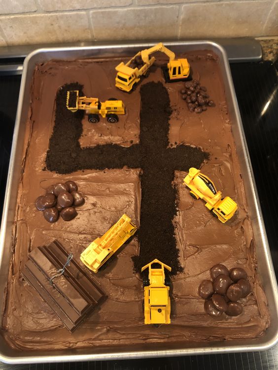 Digging 4 on the cake with Cranes
